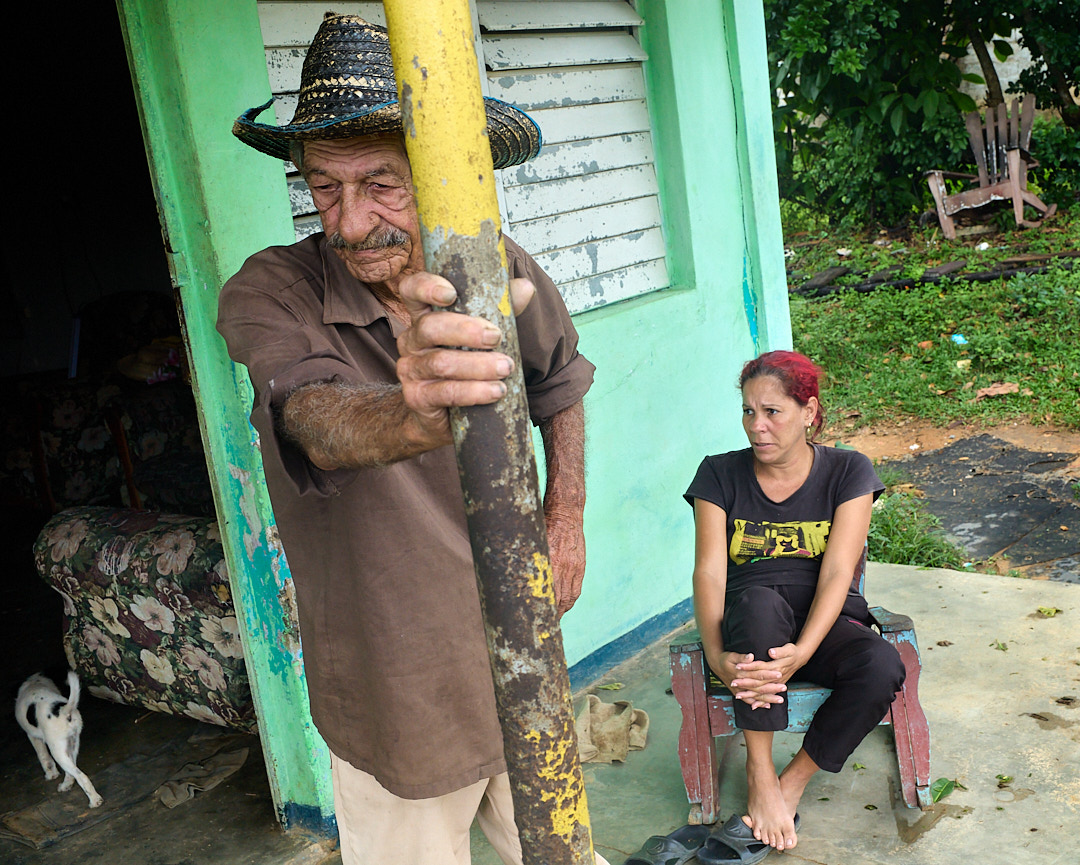 Miguel, a 68-year-old farmer, is the third of five generations in his family to cultivate tobacco on this land southwest of Viñales, Cuba. He took on the role of leading the farm at just nine years old after the passing of his father and grandfather—an early responsibility that shaped a life of hard work and deep connection to the land. Today, his children and grandchildren carry that legacy forward.